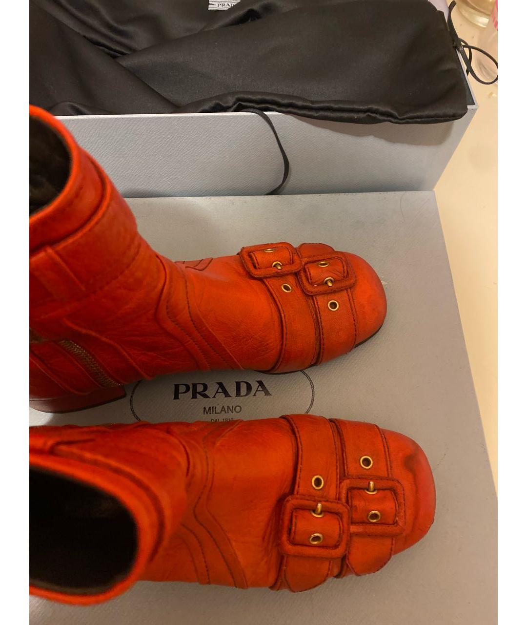 PRADA Красные кожаные ботильоны, фото 4