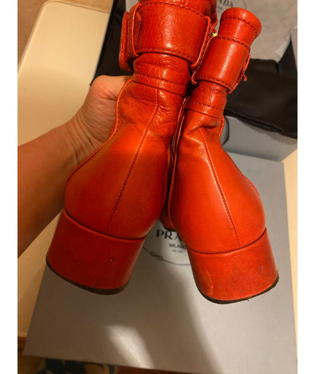PRADA Красные кожаные ботильоны, фото 3