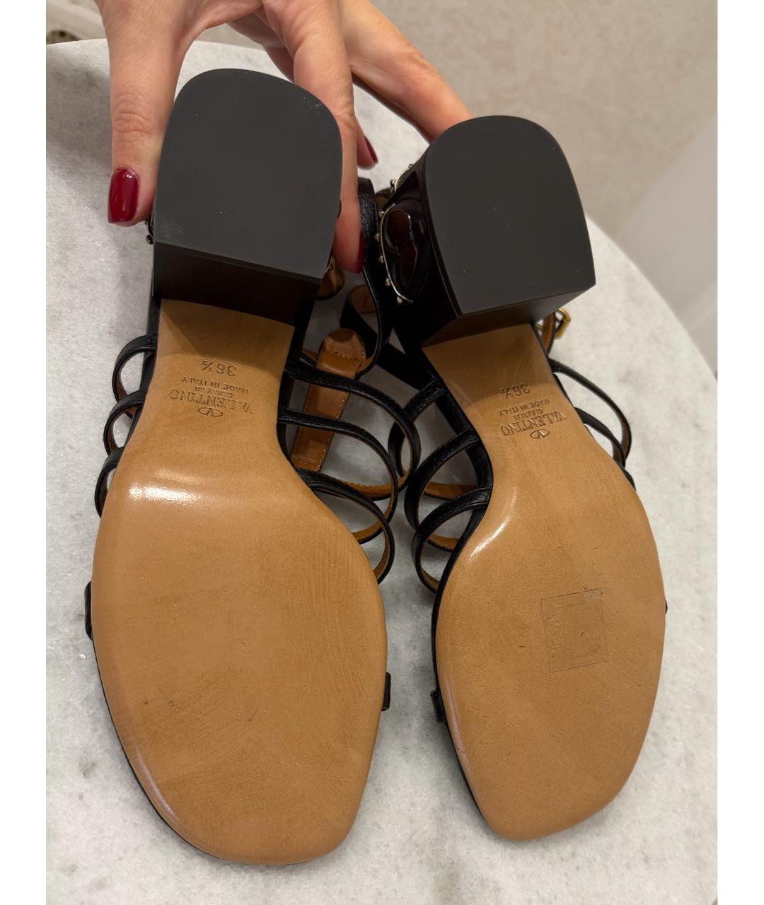 VALENTINO Черные кожаные босоножки, фото 5