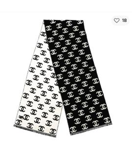 CHANEL Шарф
