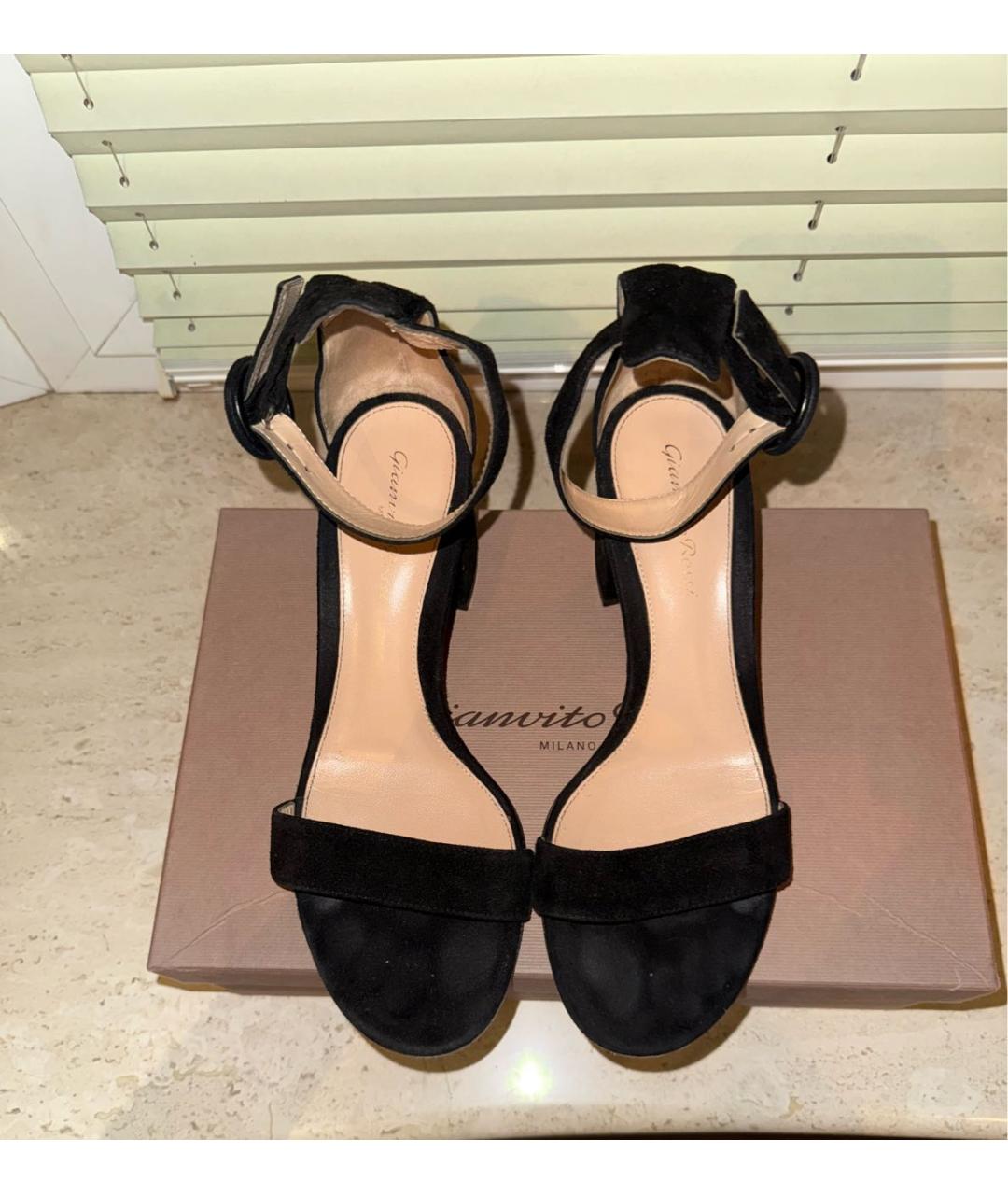 GIANVITO ROSSI Черные замшевые босоножки, фото 2