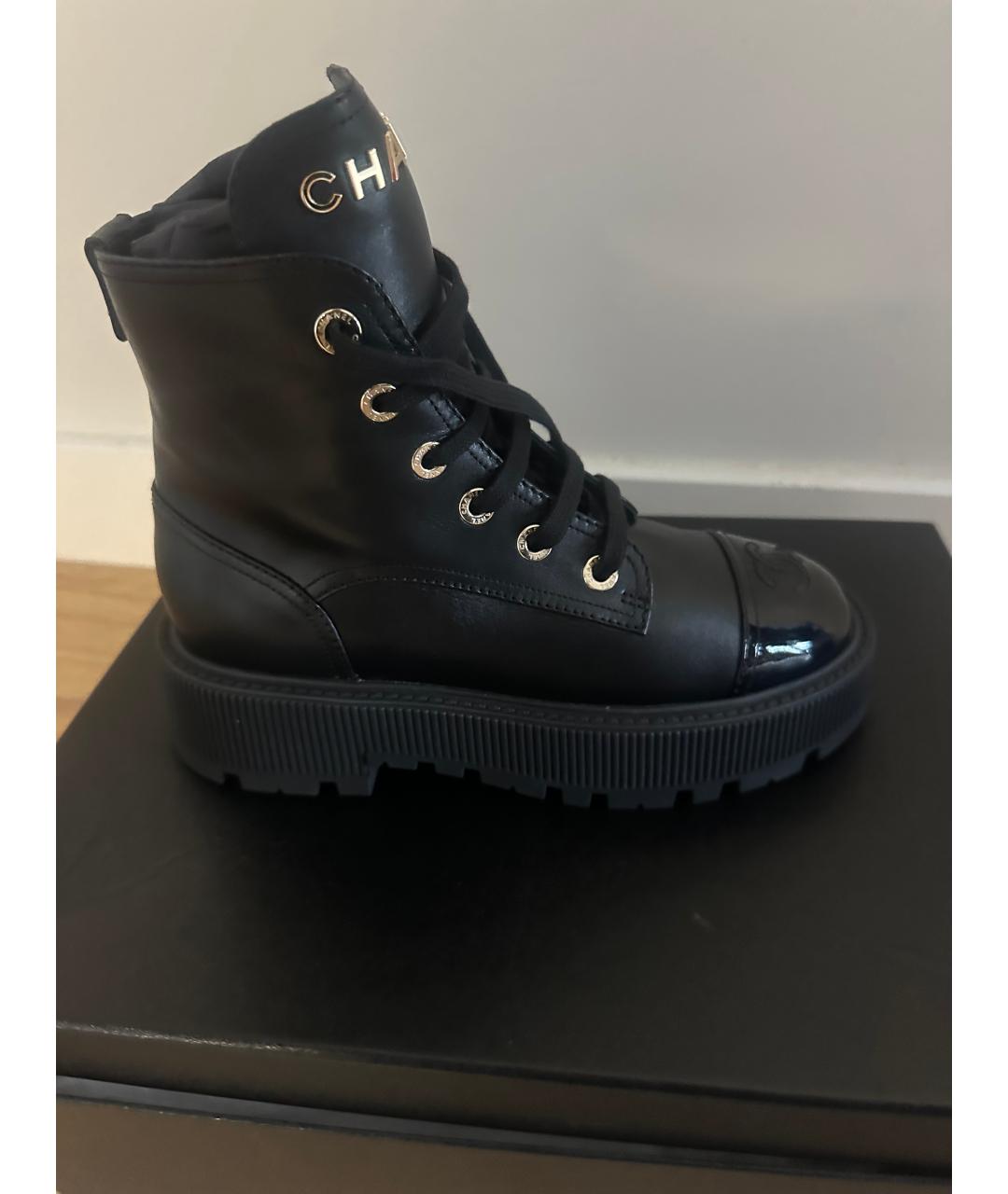 CHANEL Черные кожаные ботинки, фото 5