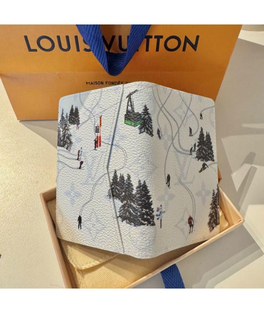 LOUIS VUITTON Белый кожаный кардхолдер, фото 2