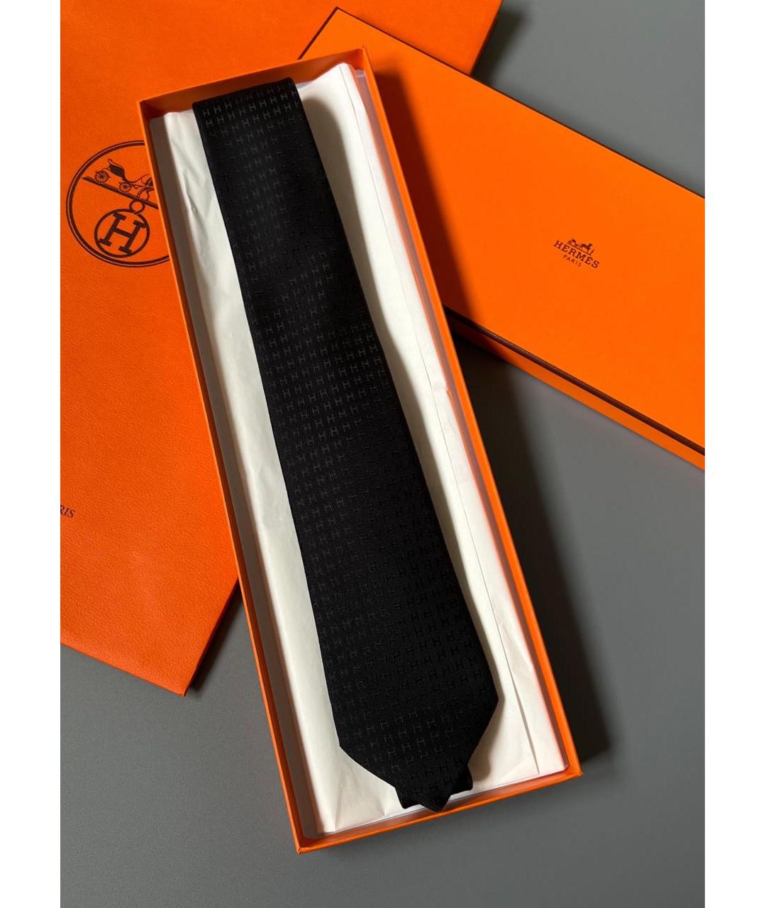 HERMES Черный шелковый галстук, фото 3
