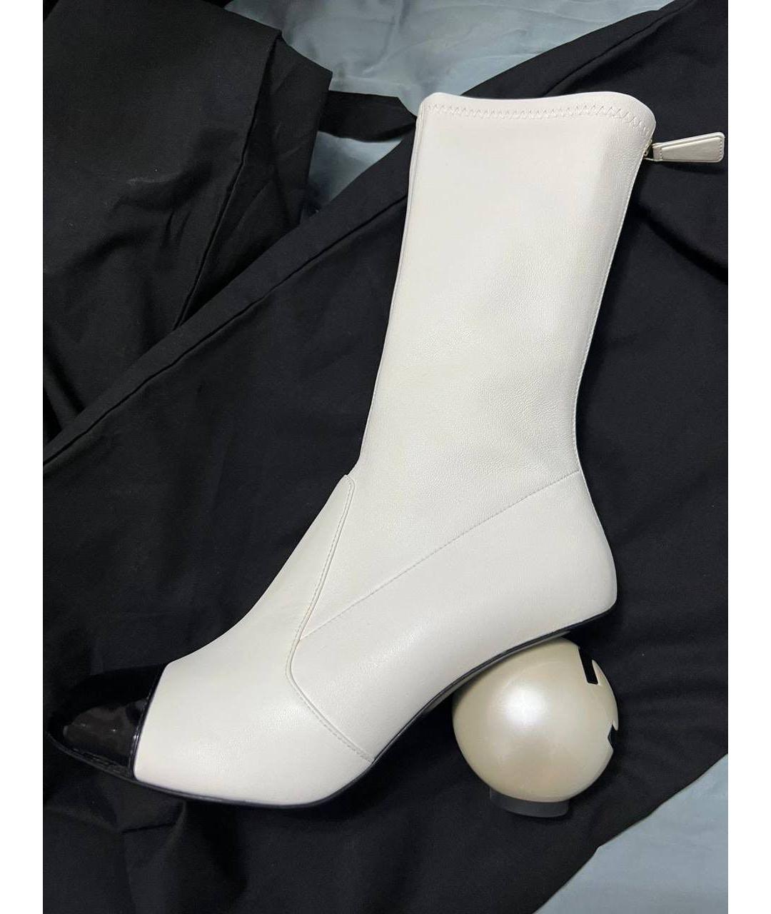 CHANEL Белые кожаные ботильоны, фото 4