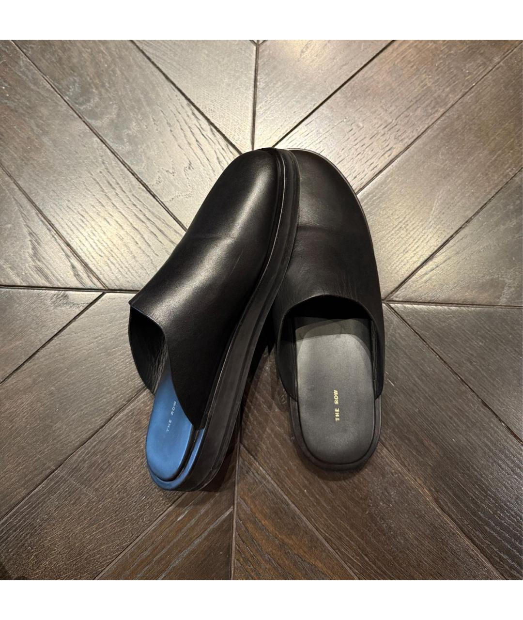 THE ROW Черные кожаные мюли, фото 3
