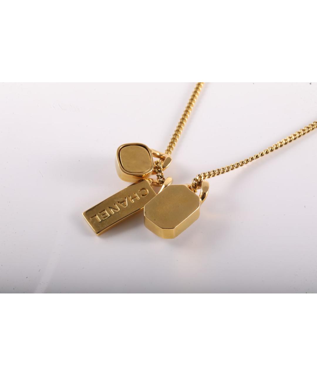 CHANEL Золотая металлическая подвеска, фото 3