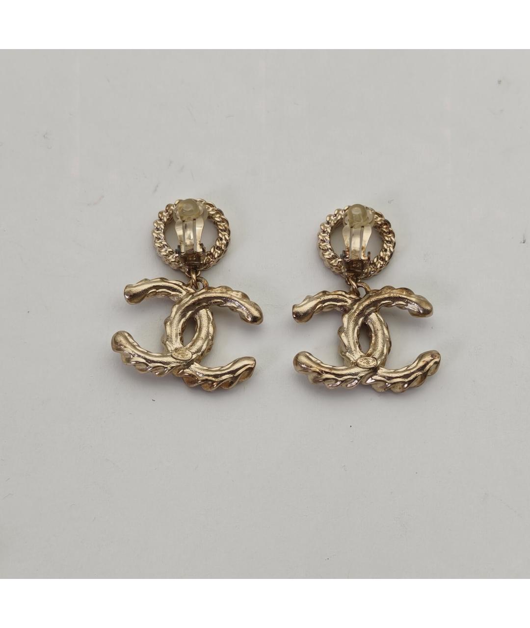 CHANEL Золотые металлические клипсы, фото 3