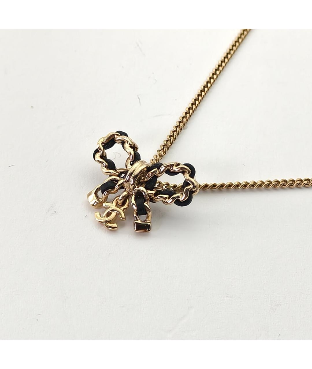CHANEL Золотая металлическая подвеска, фото 3