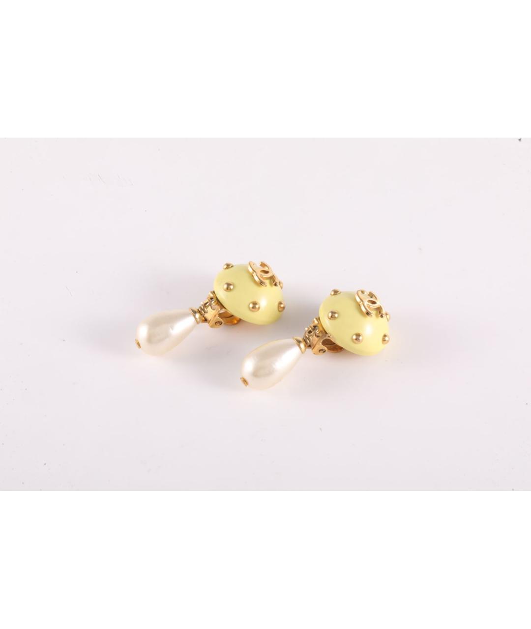 CHANEL Желтые металлические клипсы, фото 2