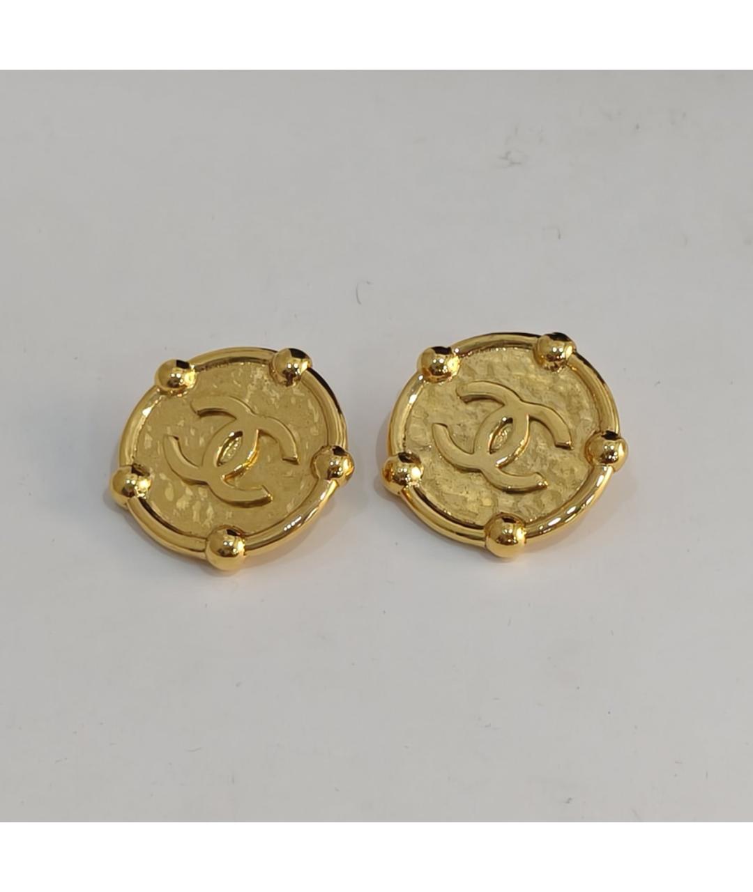 CHANEL Золотые металлические клипсы, фото 3