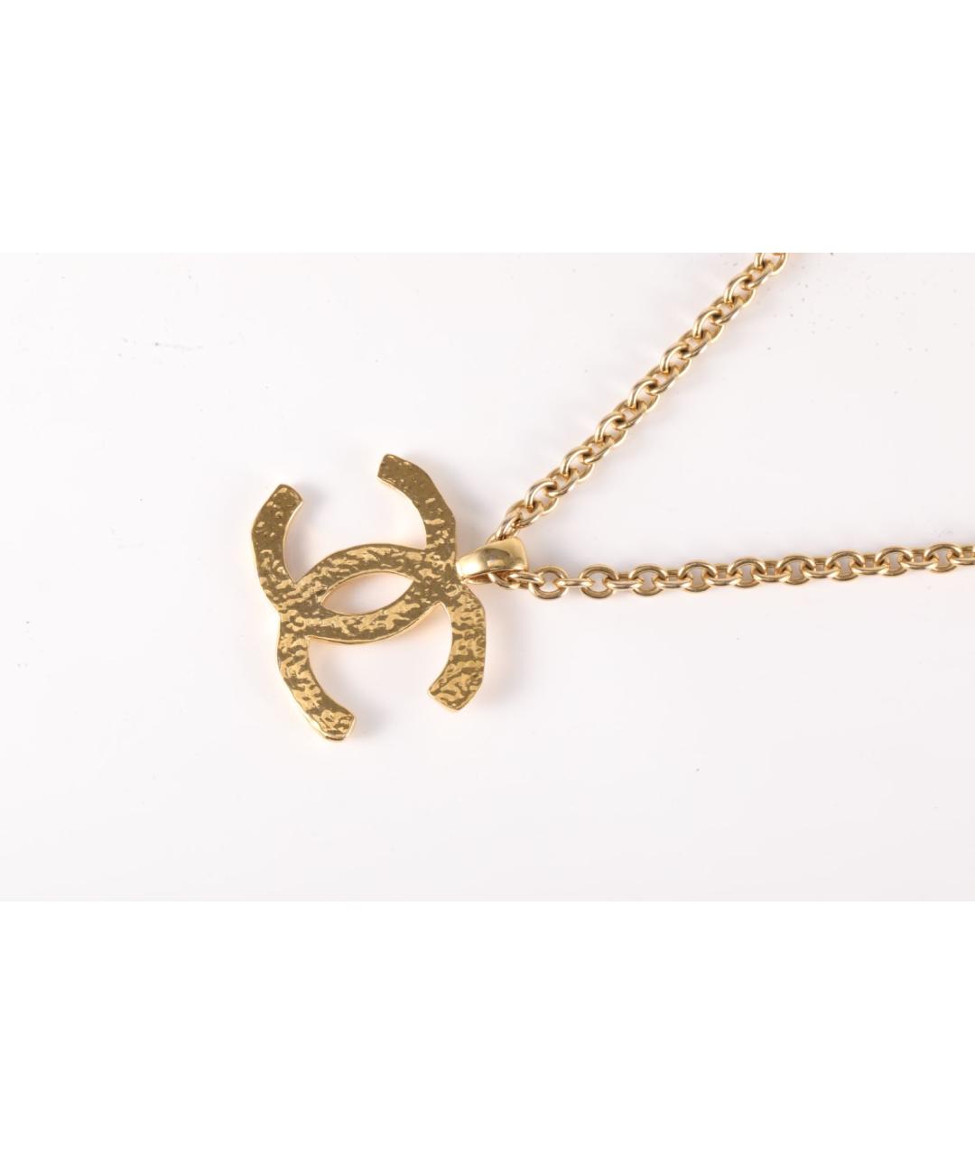 CHANEL Золотая металлическая подвеска, фото 3