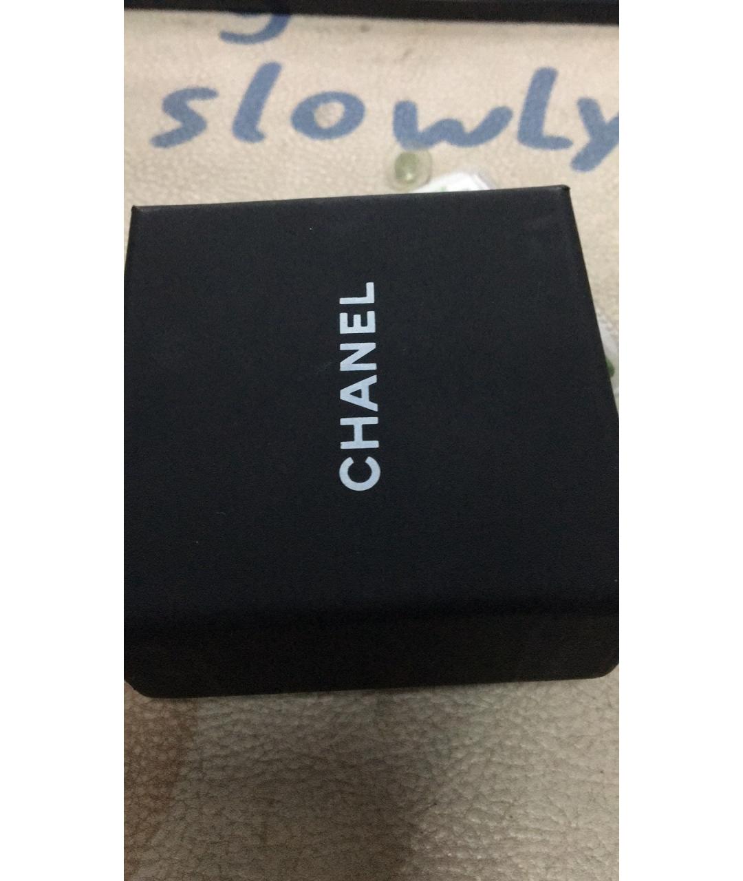 CHANEL Золотые металлические клипсы, фото 9