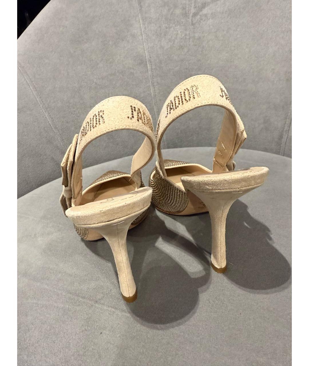 CHRISTIAN DIOR Бежевые замшевые босоножки, фото 5