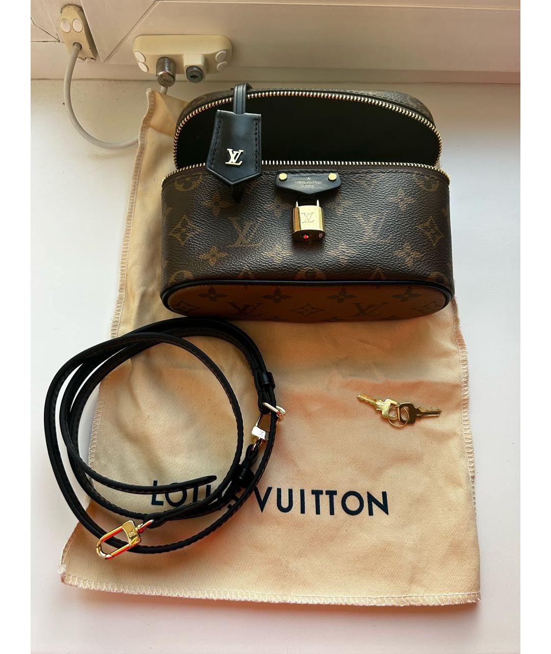 LOUIS VUITTON Коричневая кожаная сумка через плечо, фото 9