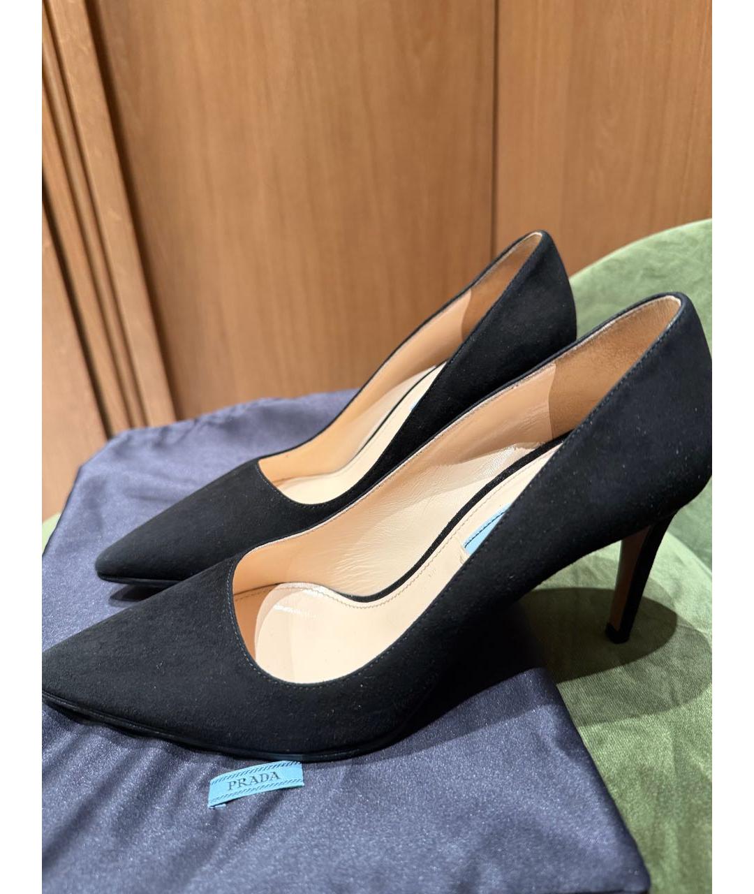 PRADA Черные замшевые туфли, фото 5