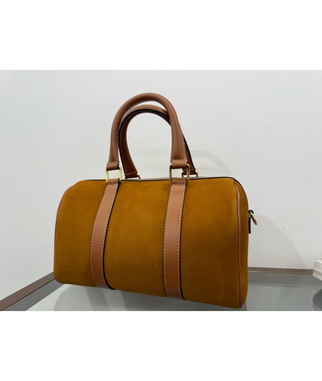 CELINE Коричневая замшевая сумка с короткими ручками, фото 5