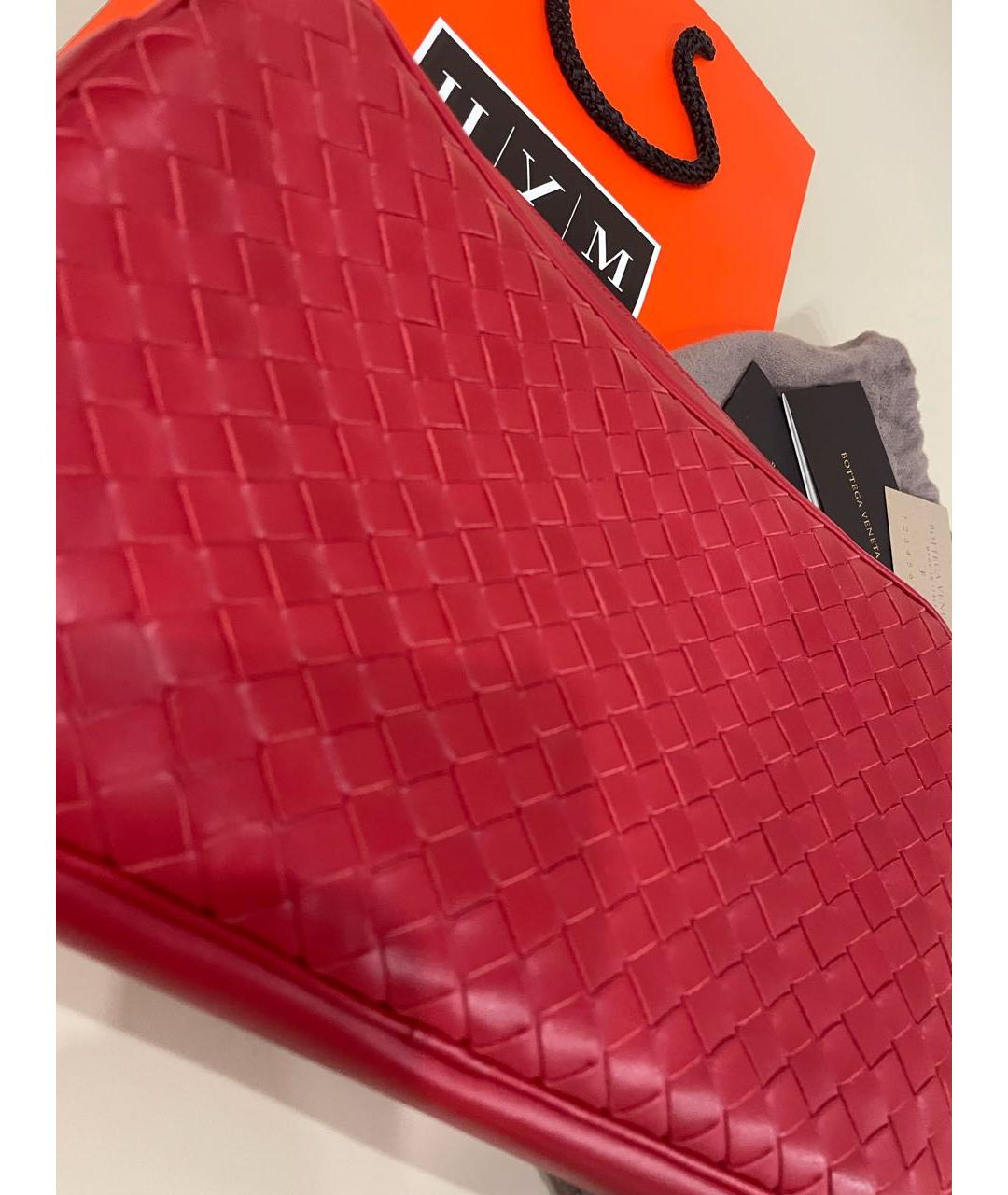 BOTTEGA VENETA Красная кожаная барсетка, фото 2