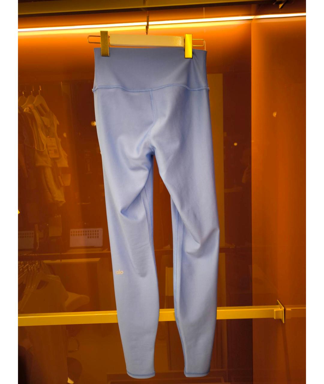 ALO YOGA Голубые синтетические леггинсы и велосипедки, фото 2