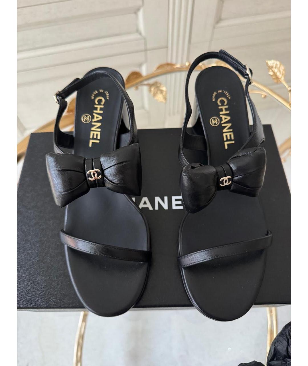 CHANEL Черные кожаные босоножки, фото 2