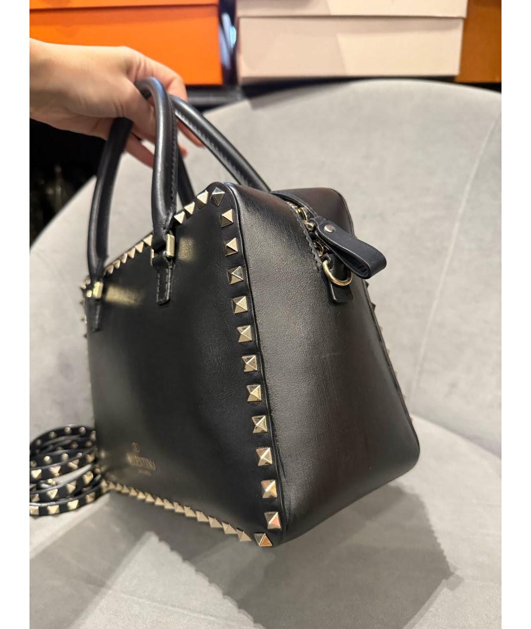 VALENTINO Черная кожаная сумка через плечо, фото 6