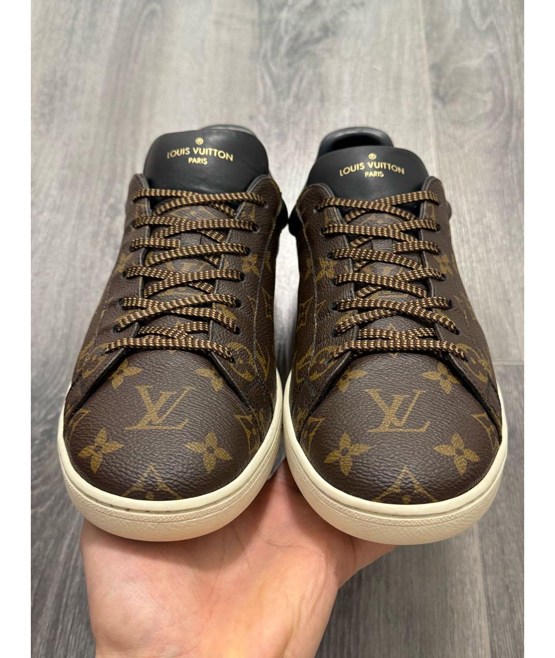 LOUIS VUITTON Коричневые низкие кроссовки / кеды, фото 2