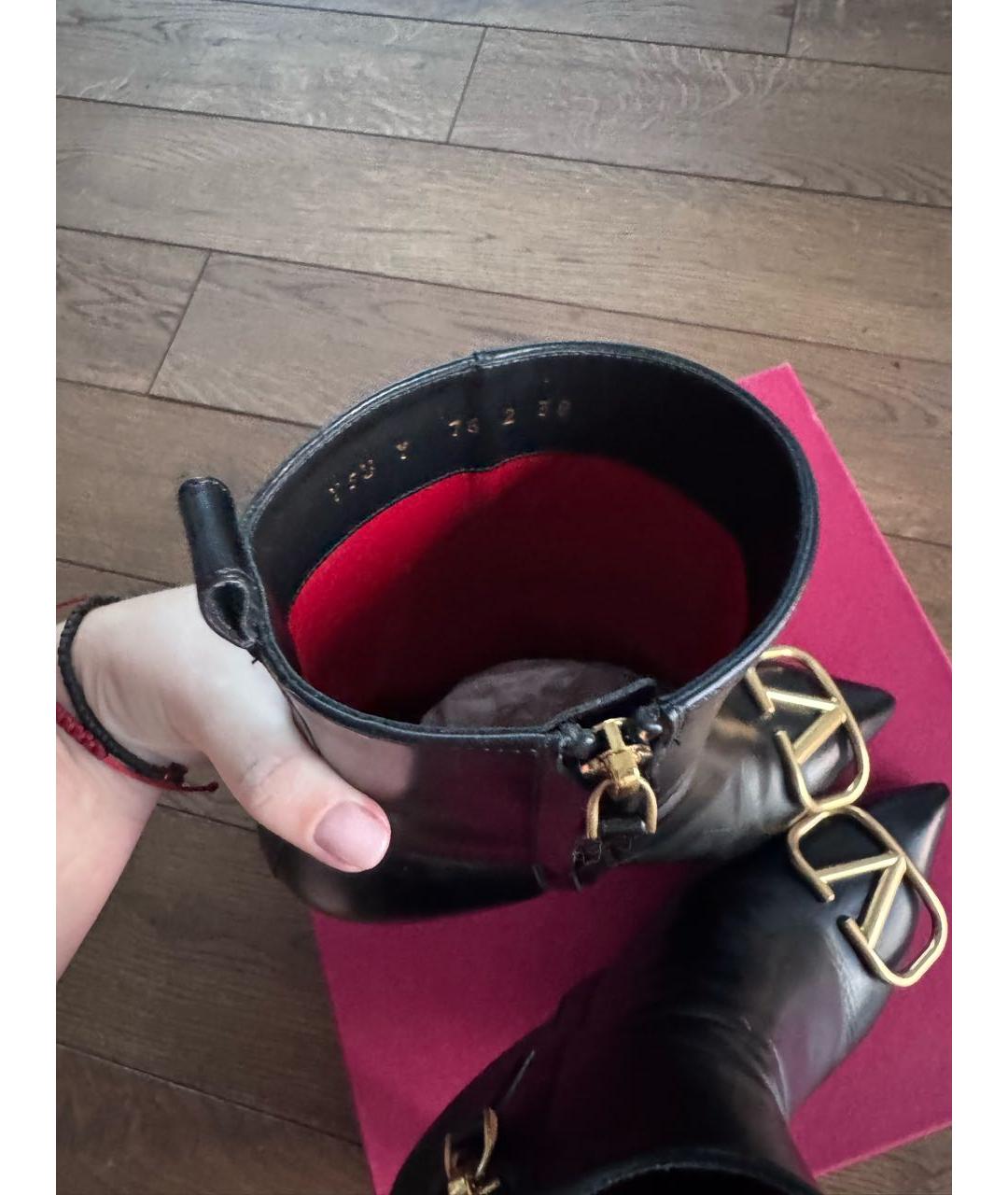 VALENTINO Черные кожаные ботильоны, фото 6