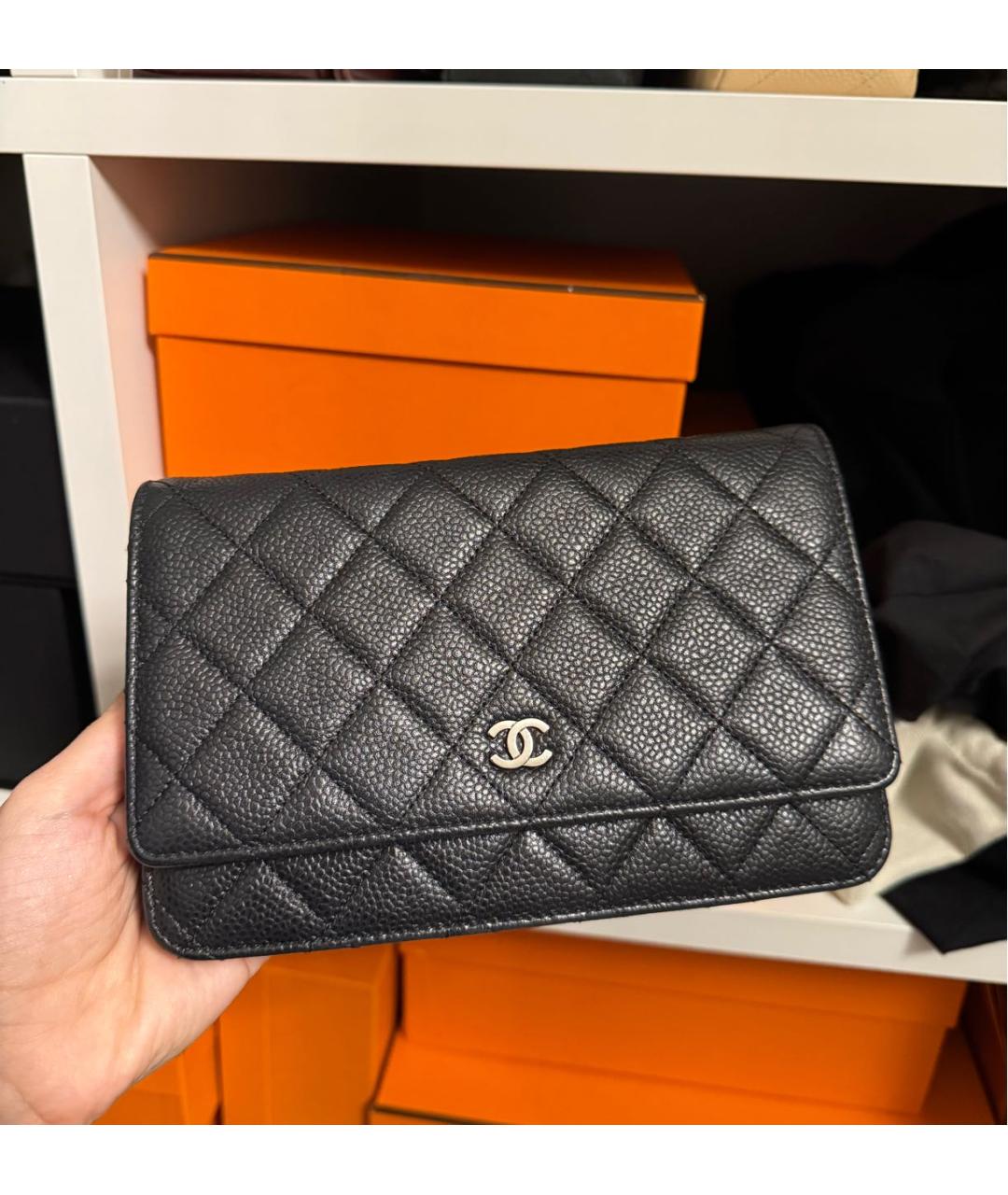 CHANEL Черная кожаная сумка через плечо, фото 7