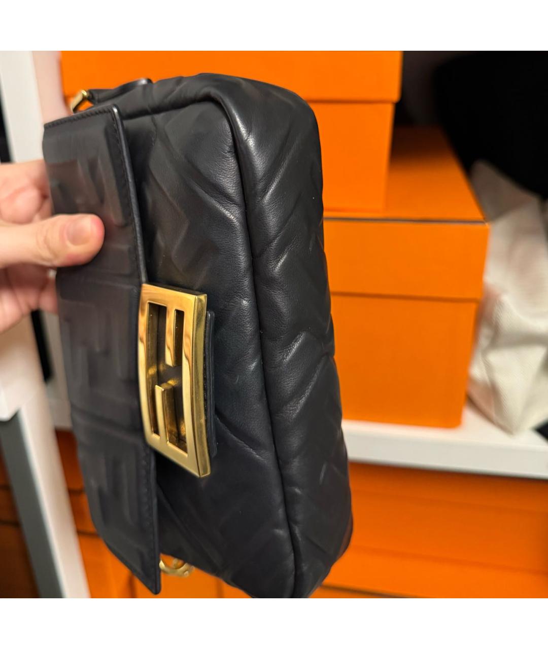 FENDI Черная кожаная сумка тоут, фото 3