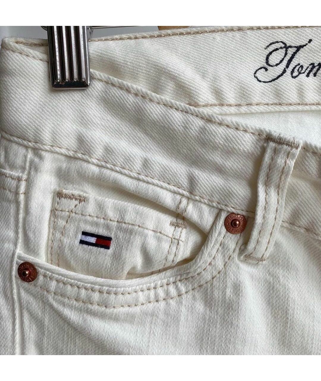 HILFIGER COLLECTION Белые хлопко-полиэстеровые прямые джинсы, фото 4