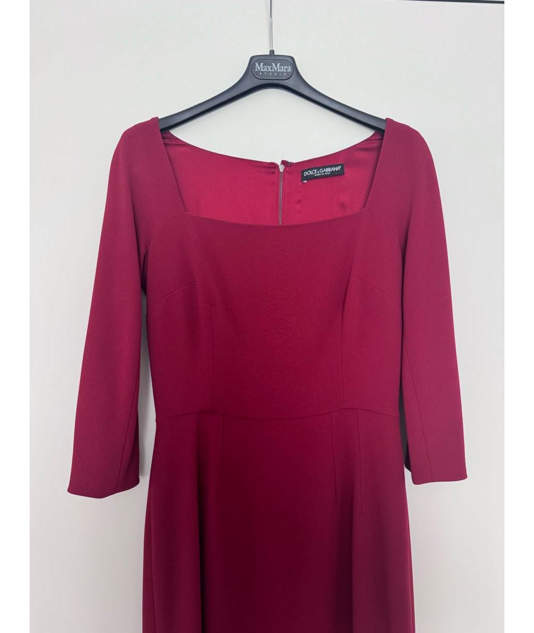 DOLCE&GABBANA Бордовое полиэстеровое повседневное платье, фото 3