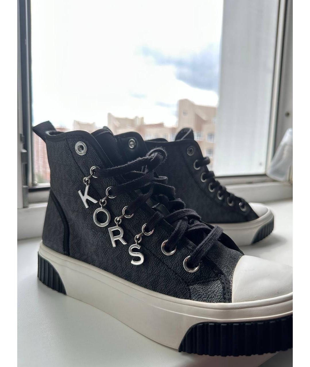 MICHAEL KORS Антрацитовые кеды из искусственной кожи, фото 2