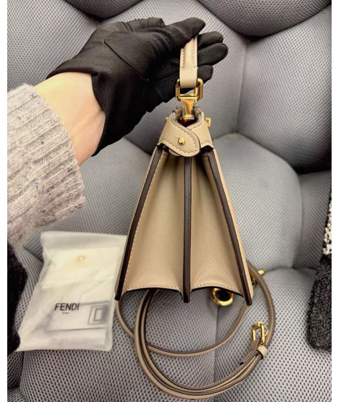 FENDI Бежевая кожаная сумка с короткими ручками, фото 5