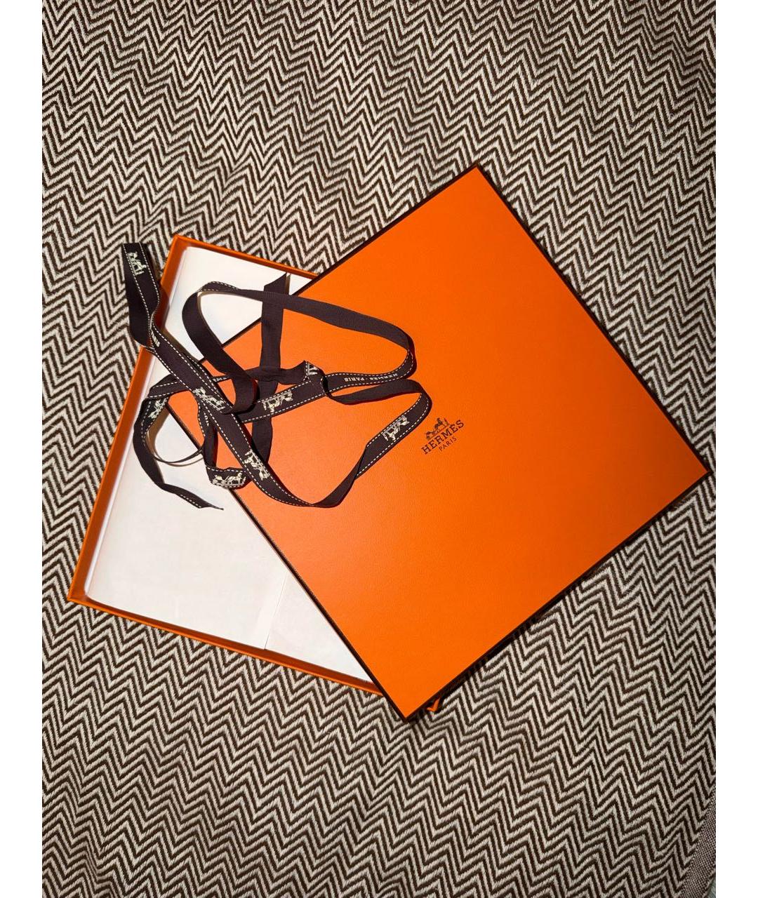 HERMES Оранжевый шелковый платок, фото 4