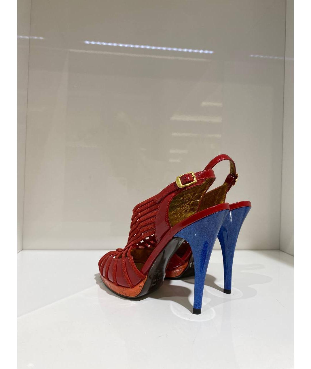 ROBERTO CAVALLI Красные кожаные босоножки, фото 3