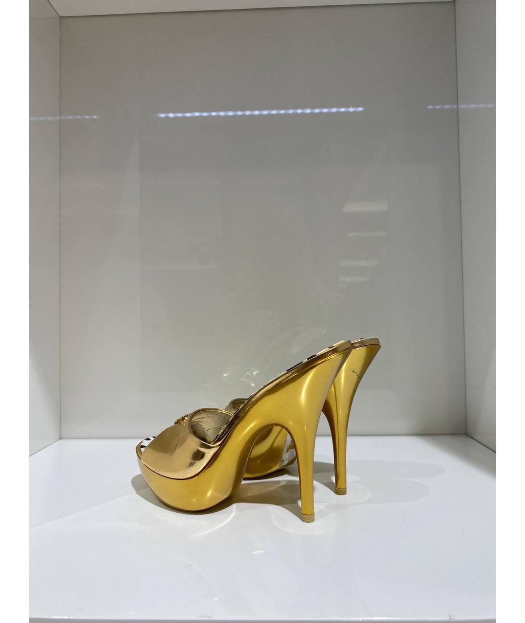 ROBERTO CAVALLI Золотые кожаные босоножки, фото 3