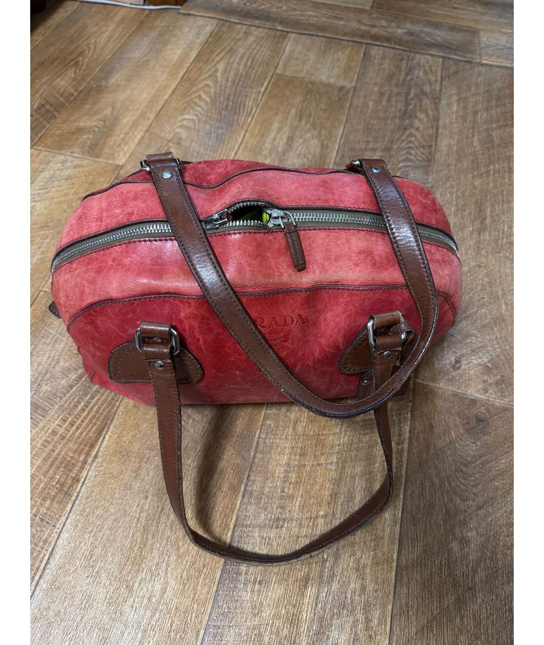 PRADA Красная кожаная дорожная/спортивная сумка, фото 2