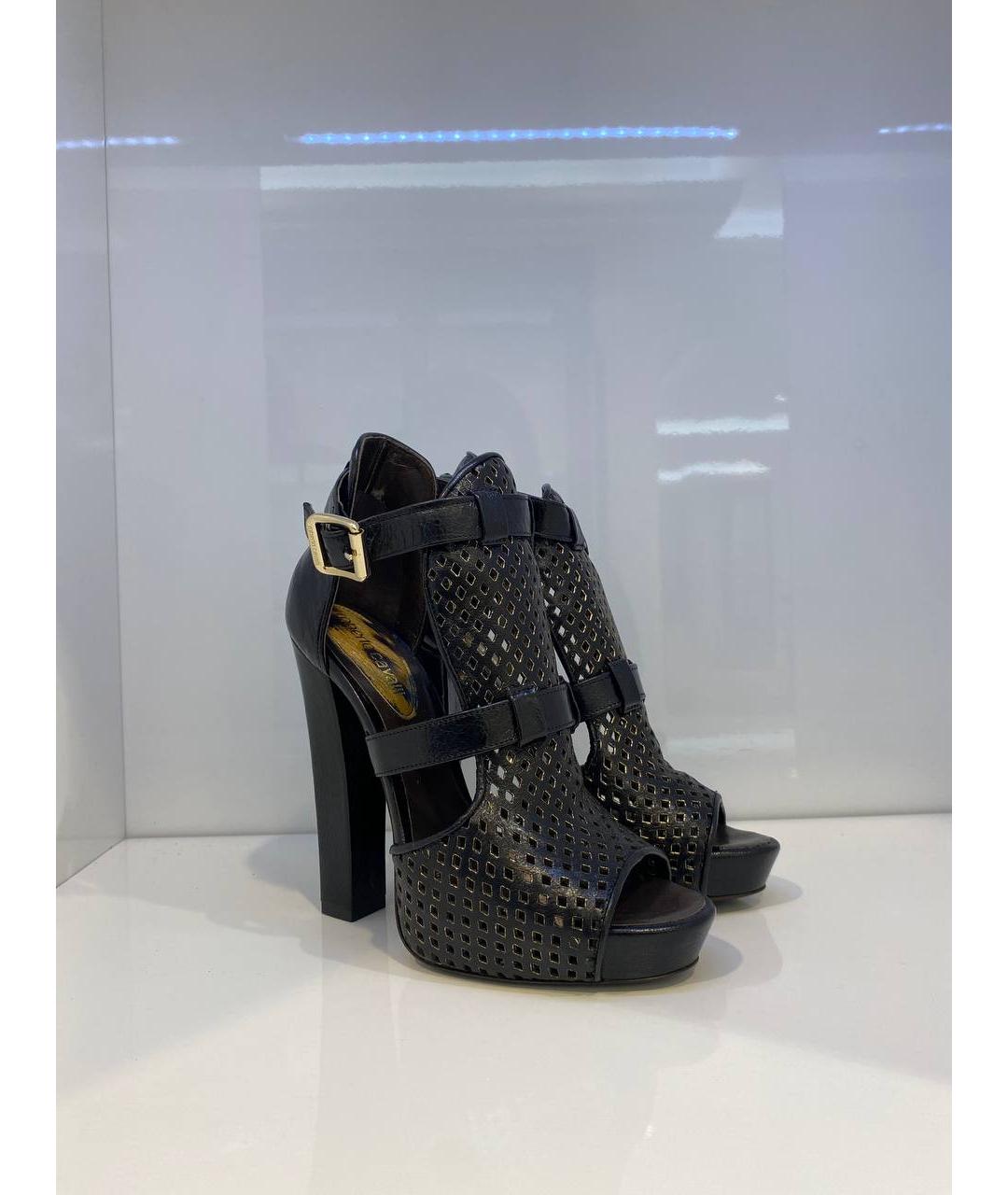 ROBERTO CAVALLI Черные кожаные босоножки, фото 4