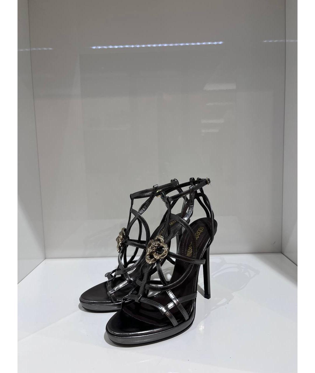 ROBERTO CAVALLI Серебряные кожаные босоножки, фото 2