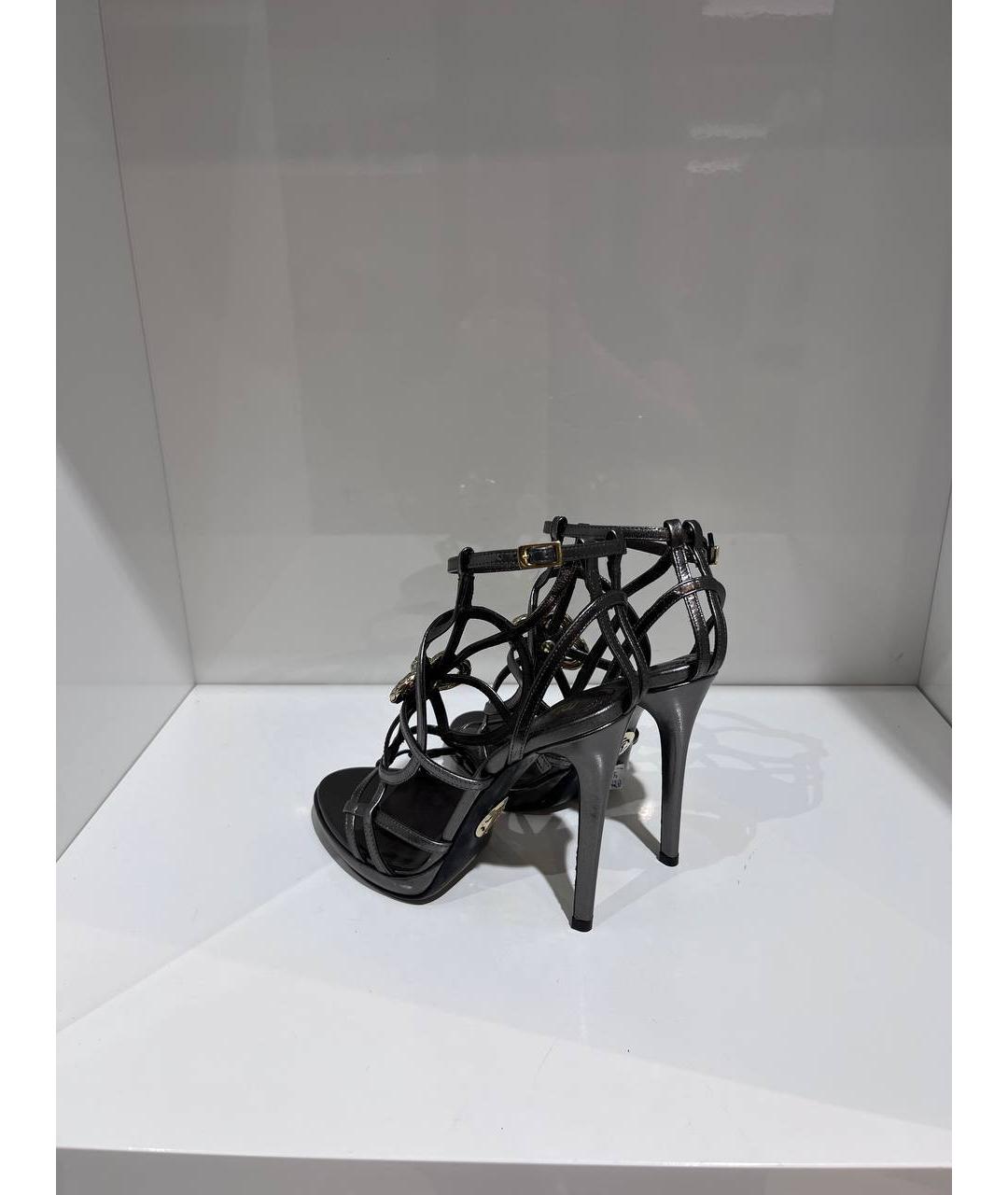 ROBERTO CAVALLI Серебряные кожаные босоножки, фото 3