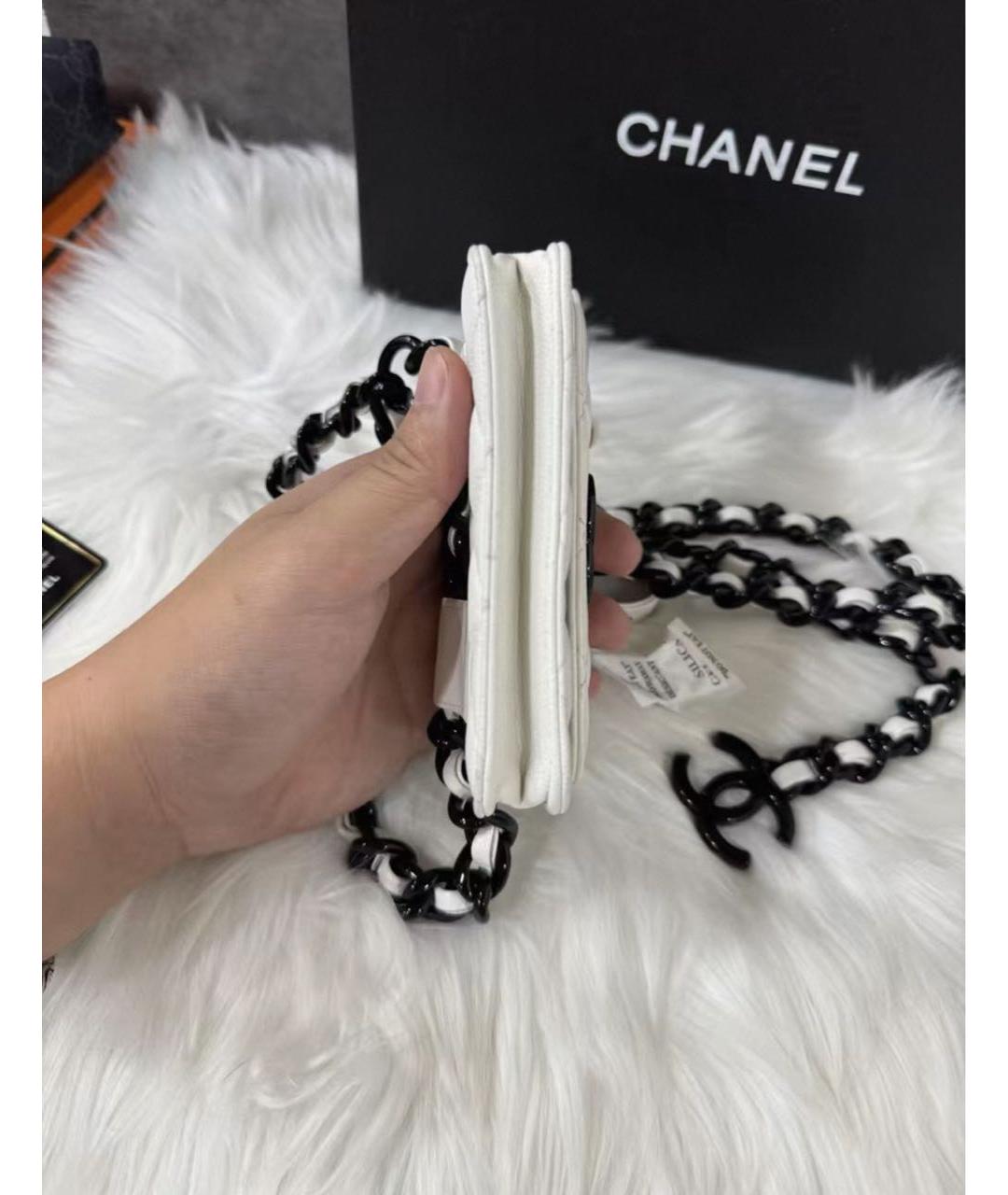 CHANEL Белая кожаная сумка через плечо, фото 4