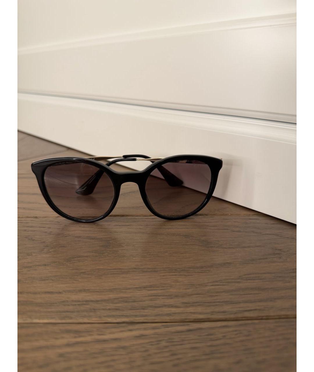 PRADA Черные пластиковые солнцезащитные очки, фото 5