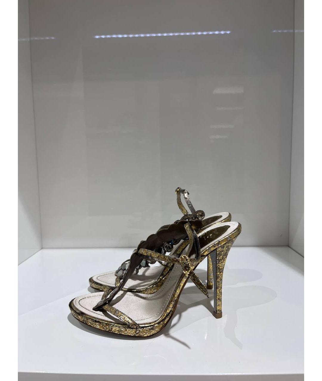RENE CAOVILLA Золотые кожаные босоножки, фото 2