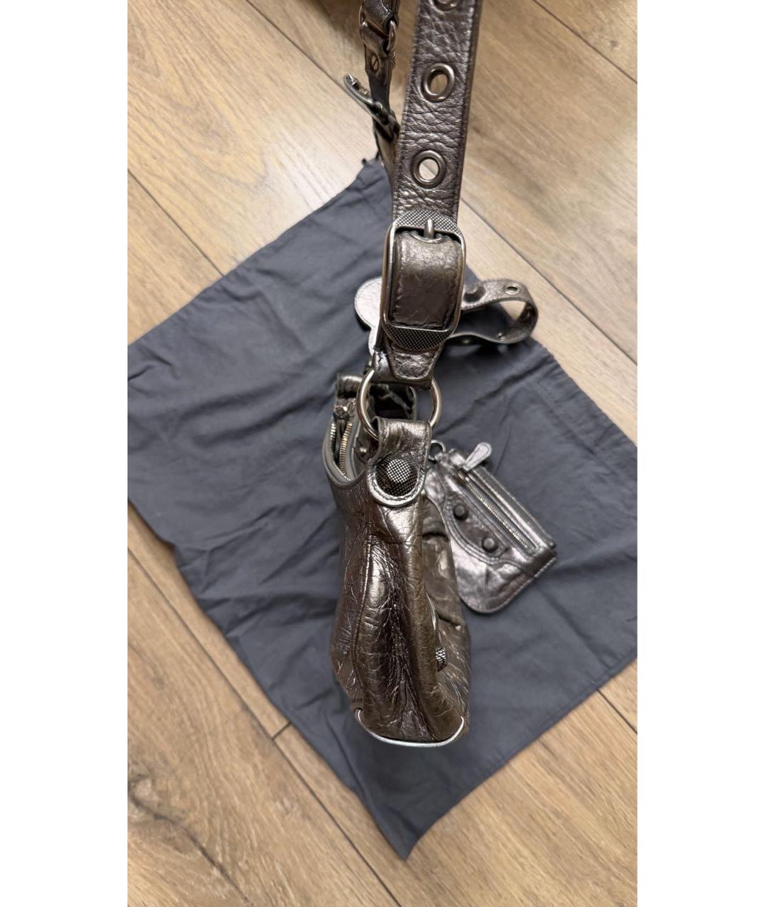 BALENCIAGA Серебряная кожаная сумка через плечо, фото 2