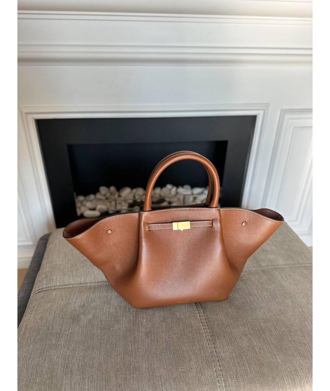 DEMELLIER Коричневая кожаная сумка с короткими ручками, фото 5