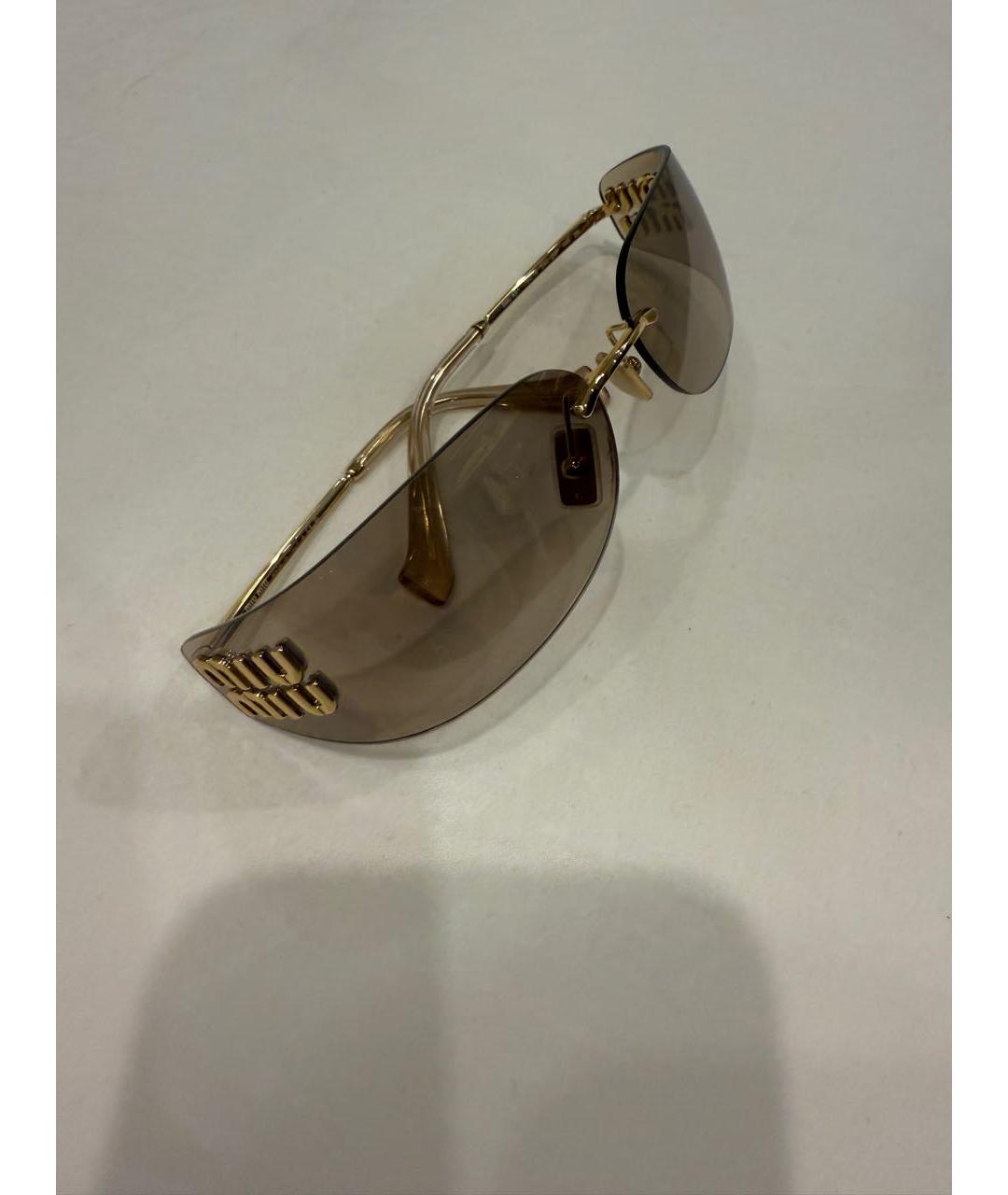 MIU MIU Коричневые металлические солнцезащитные очки, фото 2