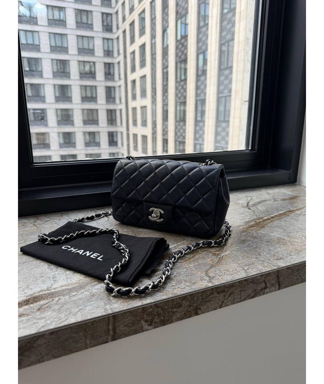 CHANEL Черная кожаная сумка через плечо, фото 2