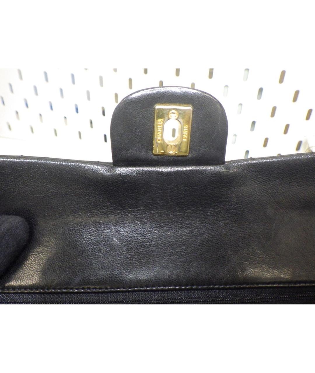 CHANEL Черная кожаная сумка через плечо, фото 6