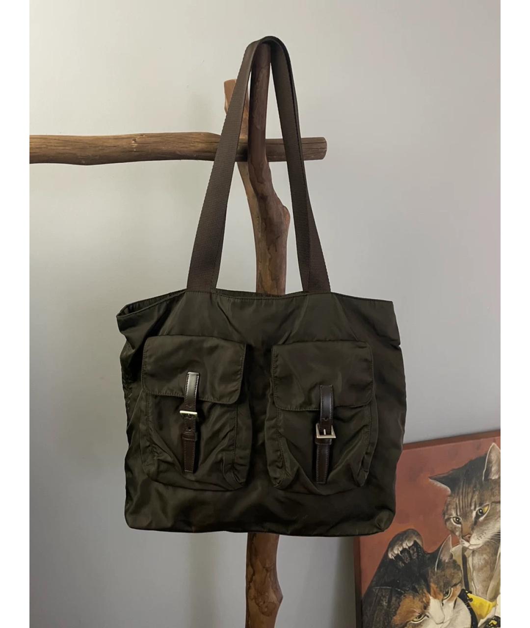 PRADA Коричневая кожаная сумка с короткими ручками, фото 2