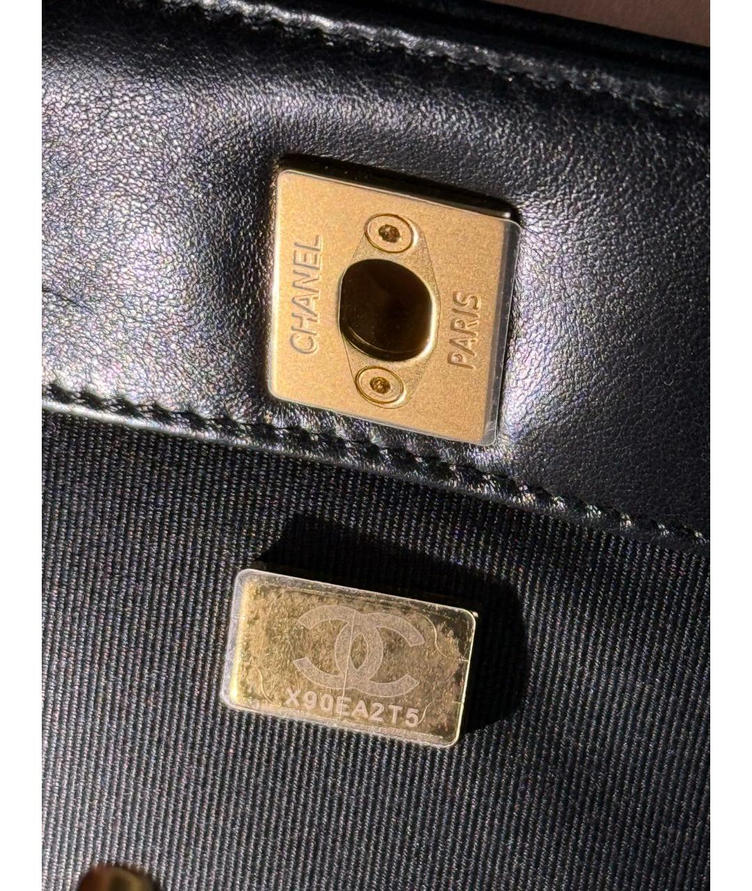 CHANEL Черная кожаная сумка с короткими ручками, фото 7